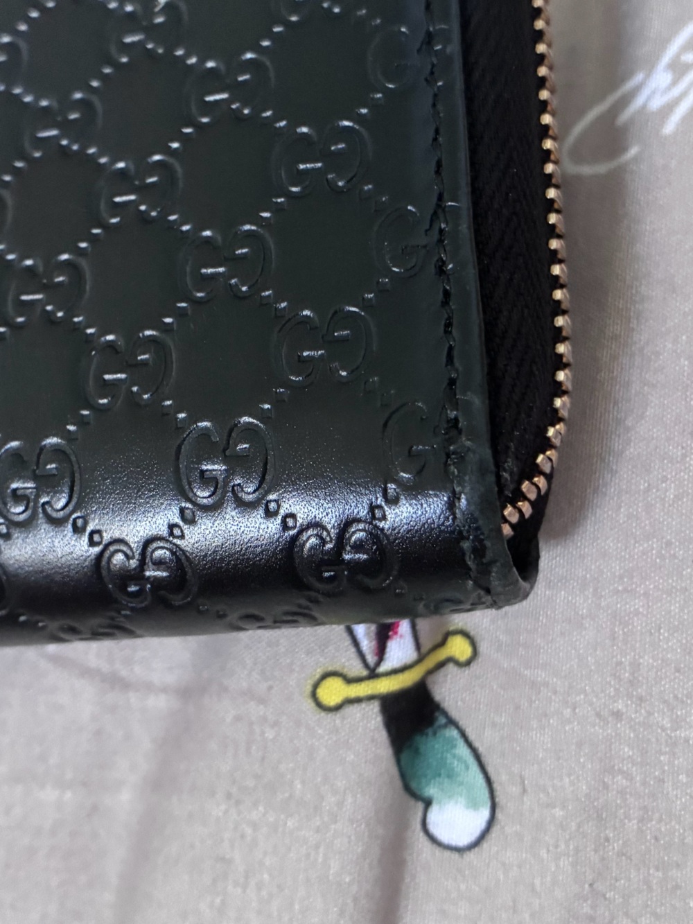 GUCCI Micro Guccissima Black Wallet - Picture 5 of 10